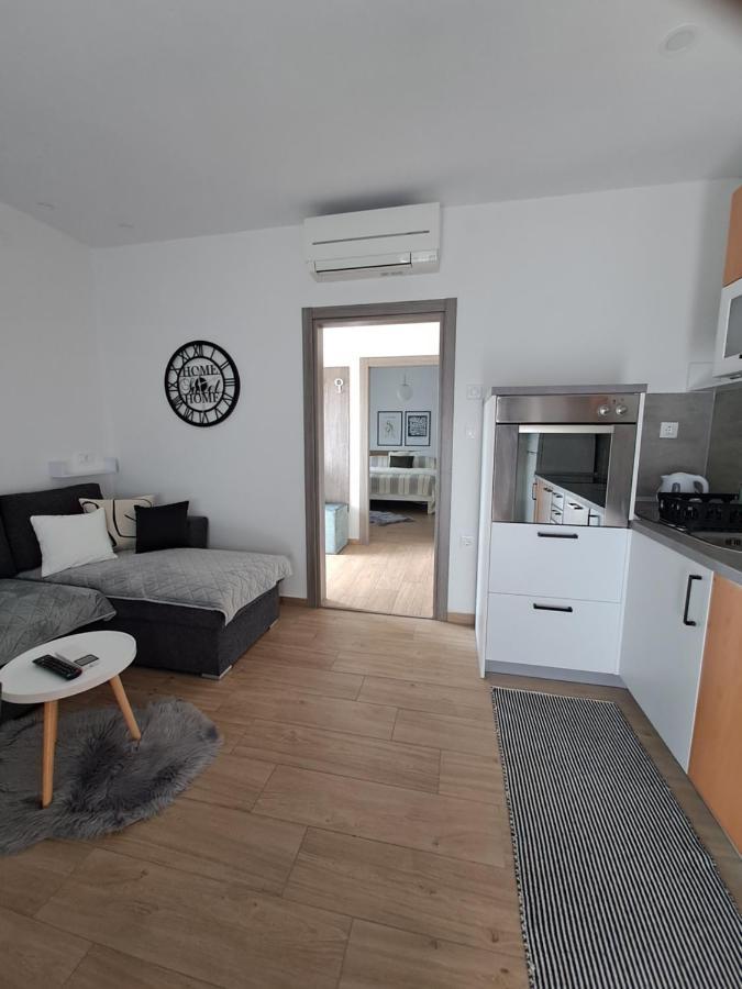 Doki Appartement Šibenik Buitenkant foto