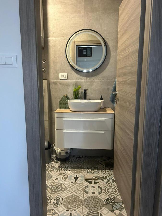 Doki Appartement Šibenik Buitenkant foto